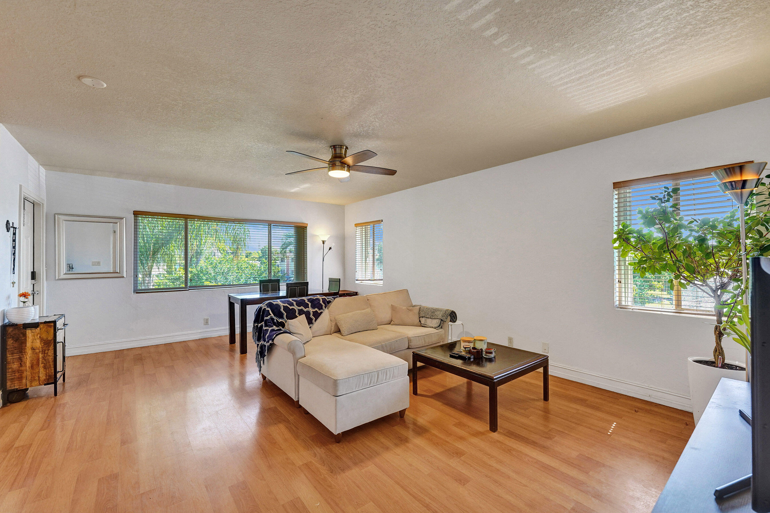 1423 Holly Heights Drive 12 Property Photo 10