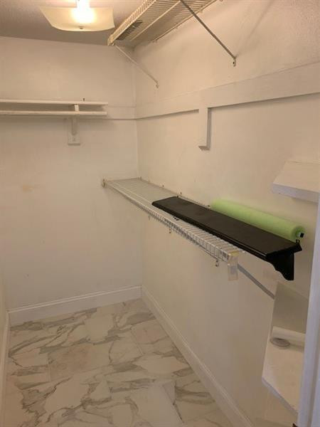 1021 Mockingbird Lane 217 Property Photo 16