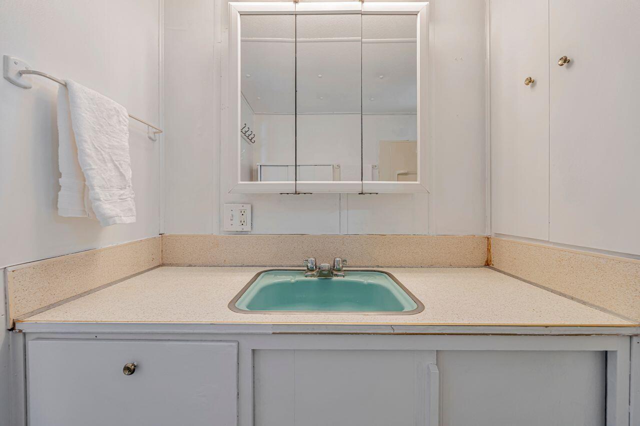 14556 Glenview Drive Property Photo 24
