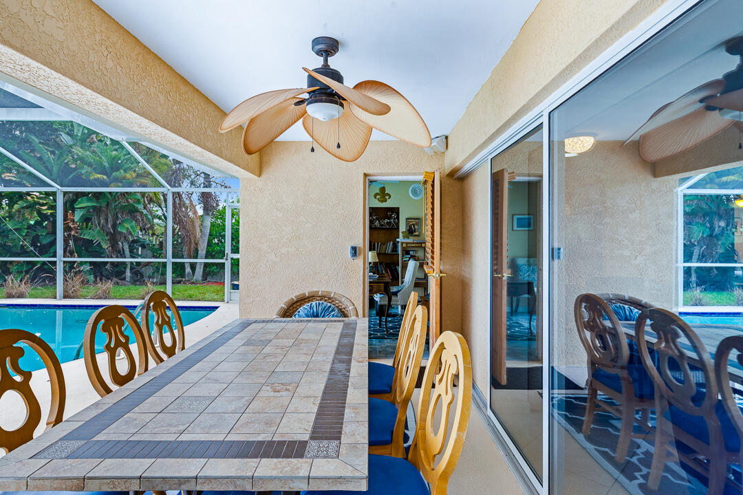 622 Sw Pine Tree Lane Property Photo 47
