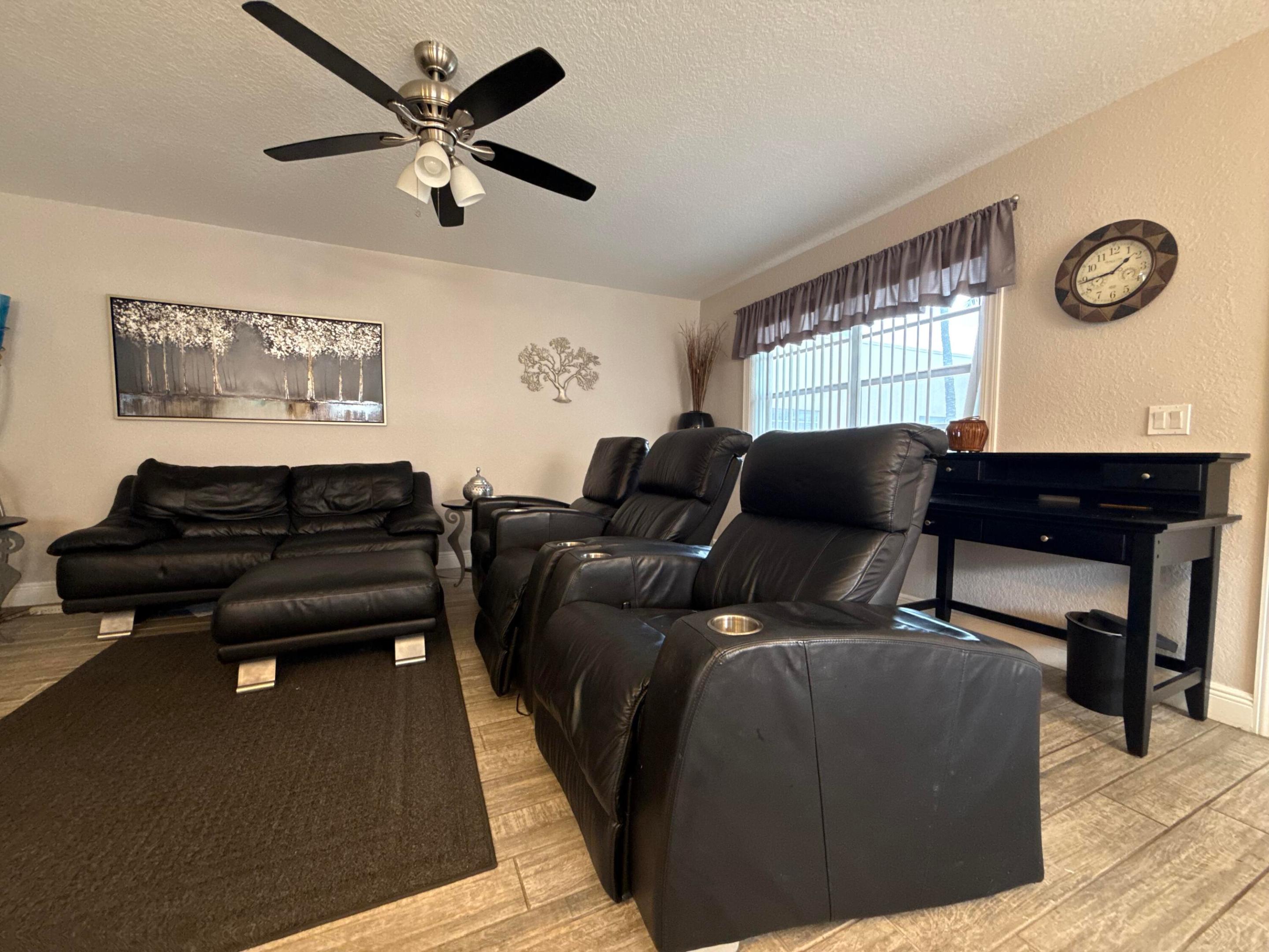 29 Flanders A Property Photo 5