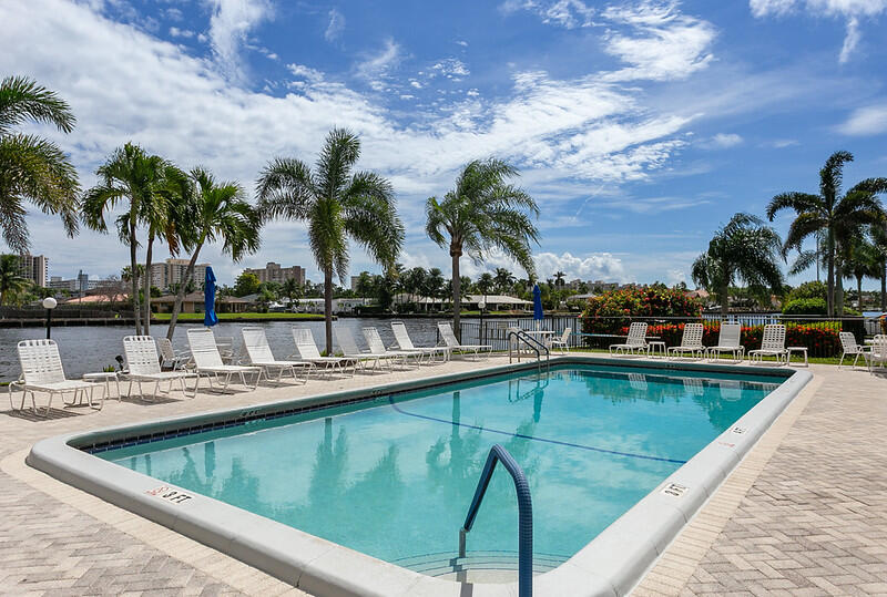 6471 Bay Club Drive 3 Property Photo 14