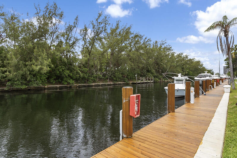 6471 Bay Club Drive 3 Property Photo 15