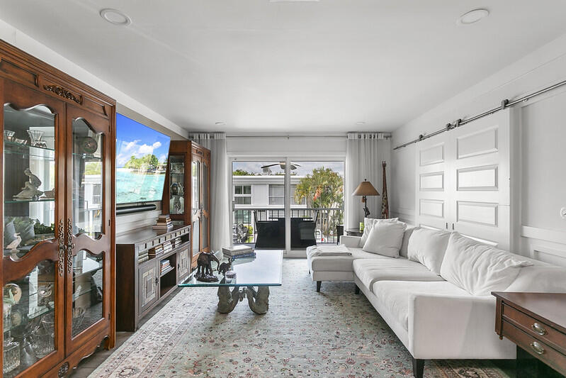 6471 Bay Club Drive 3 Property Photo 17