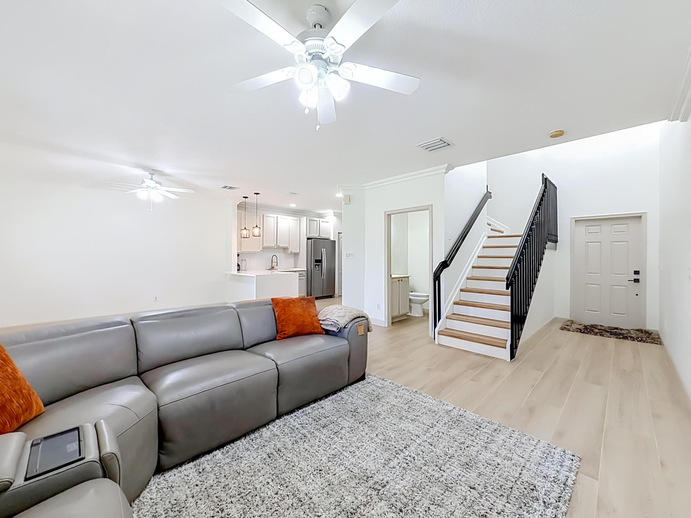 4106 Windmill Palm Way Property Photo 21