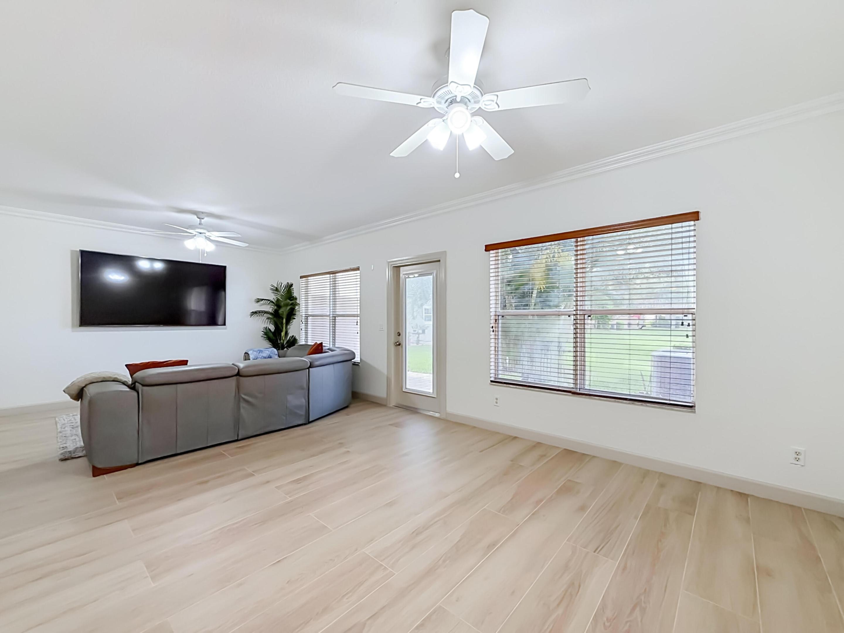 4106 Windmill Palm Way Property Photo 23