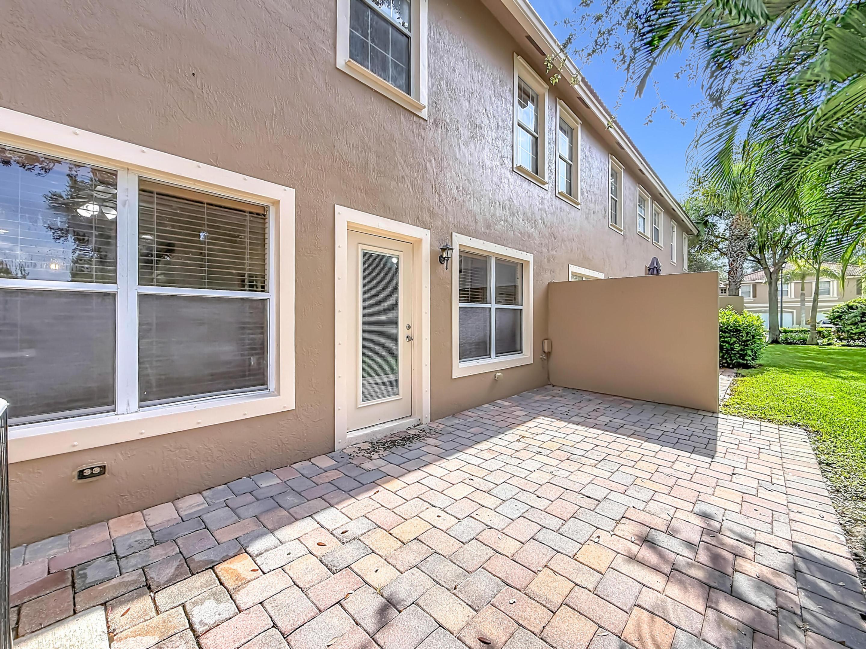 4106 Windmill Palm Way Property Photo 48