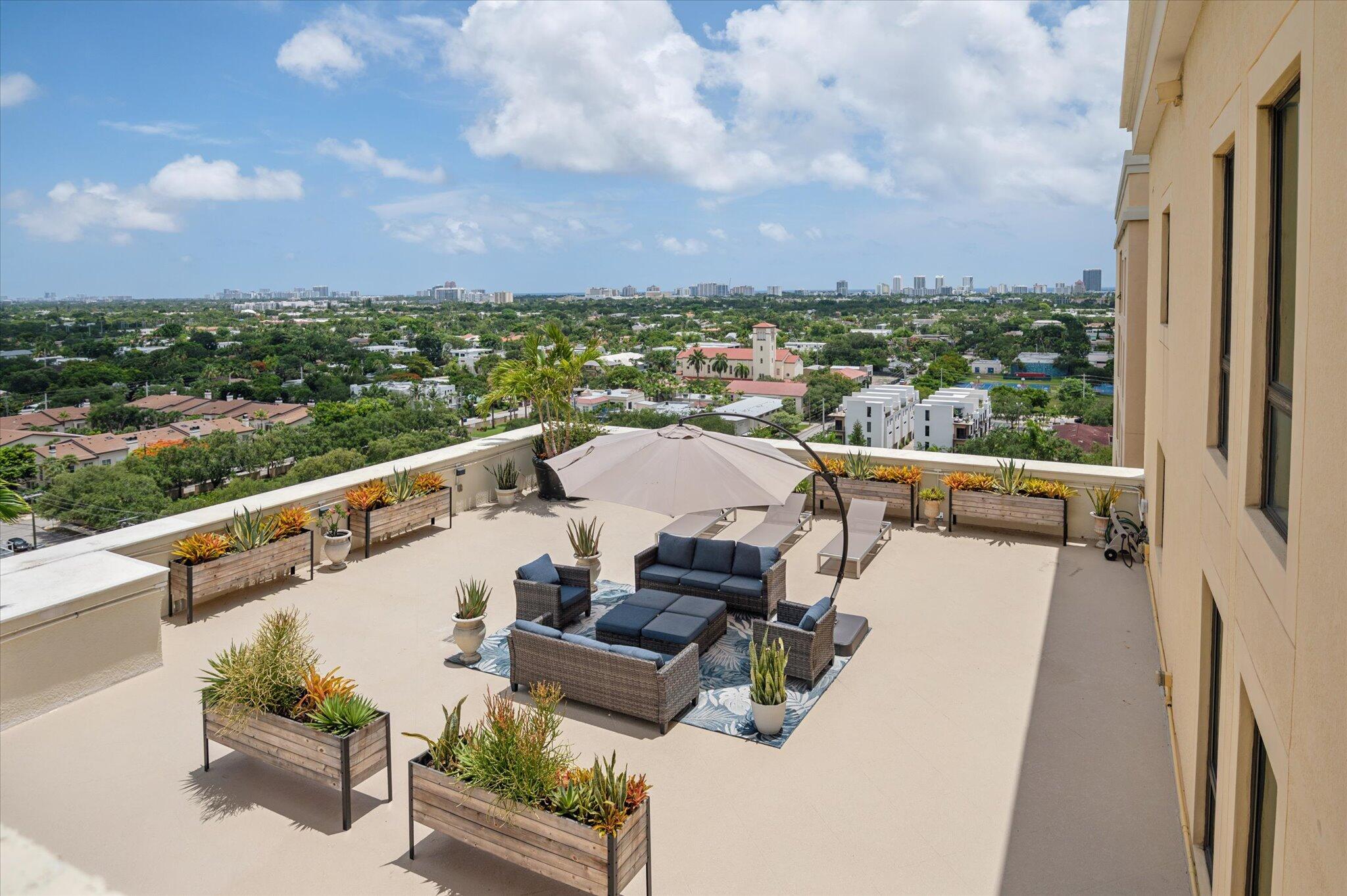 110 N Federal Highway Ph 3 Property Photo 19