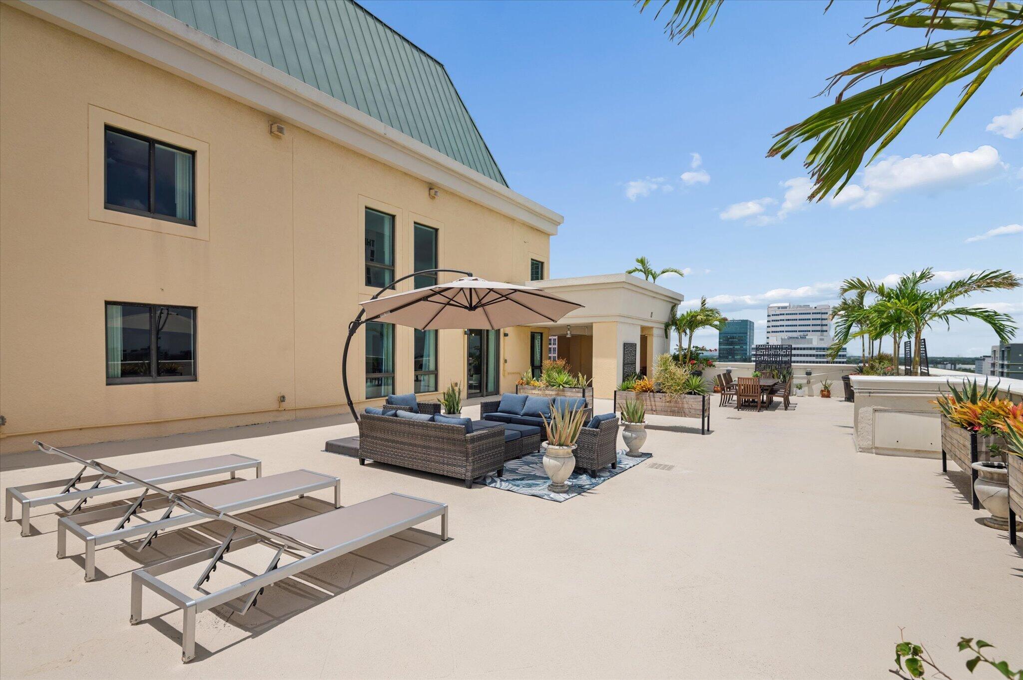 110 N Federal Highway Ph 3 Property Photo 21