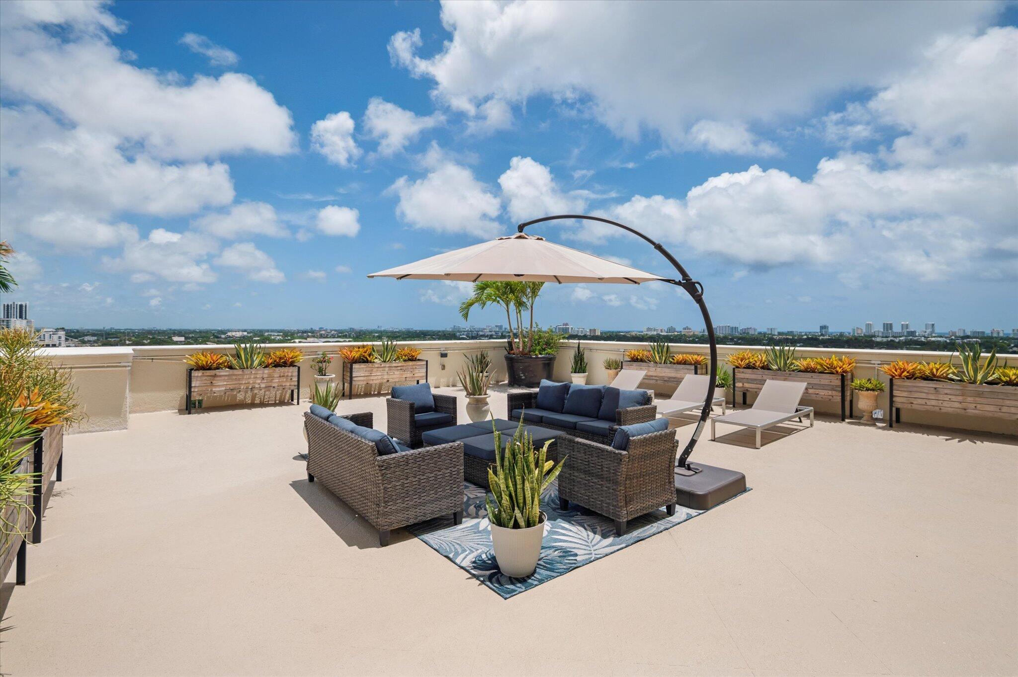 110 N Federal Highway Ph 3 Property Photo 27