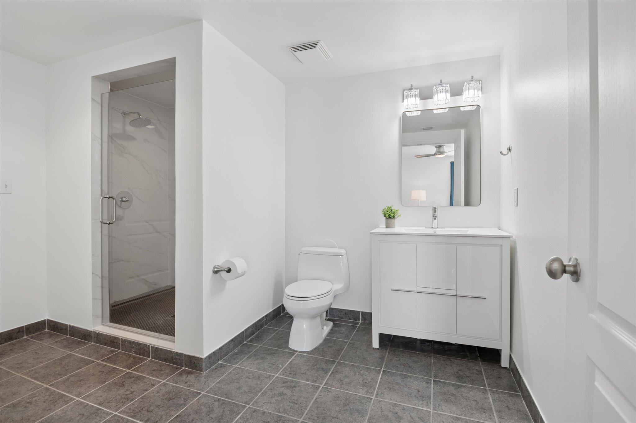 110 N Federal Highway Ph 3 Property Photo 32