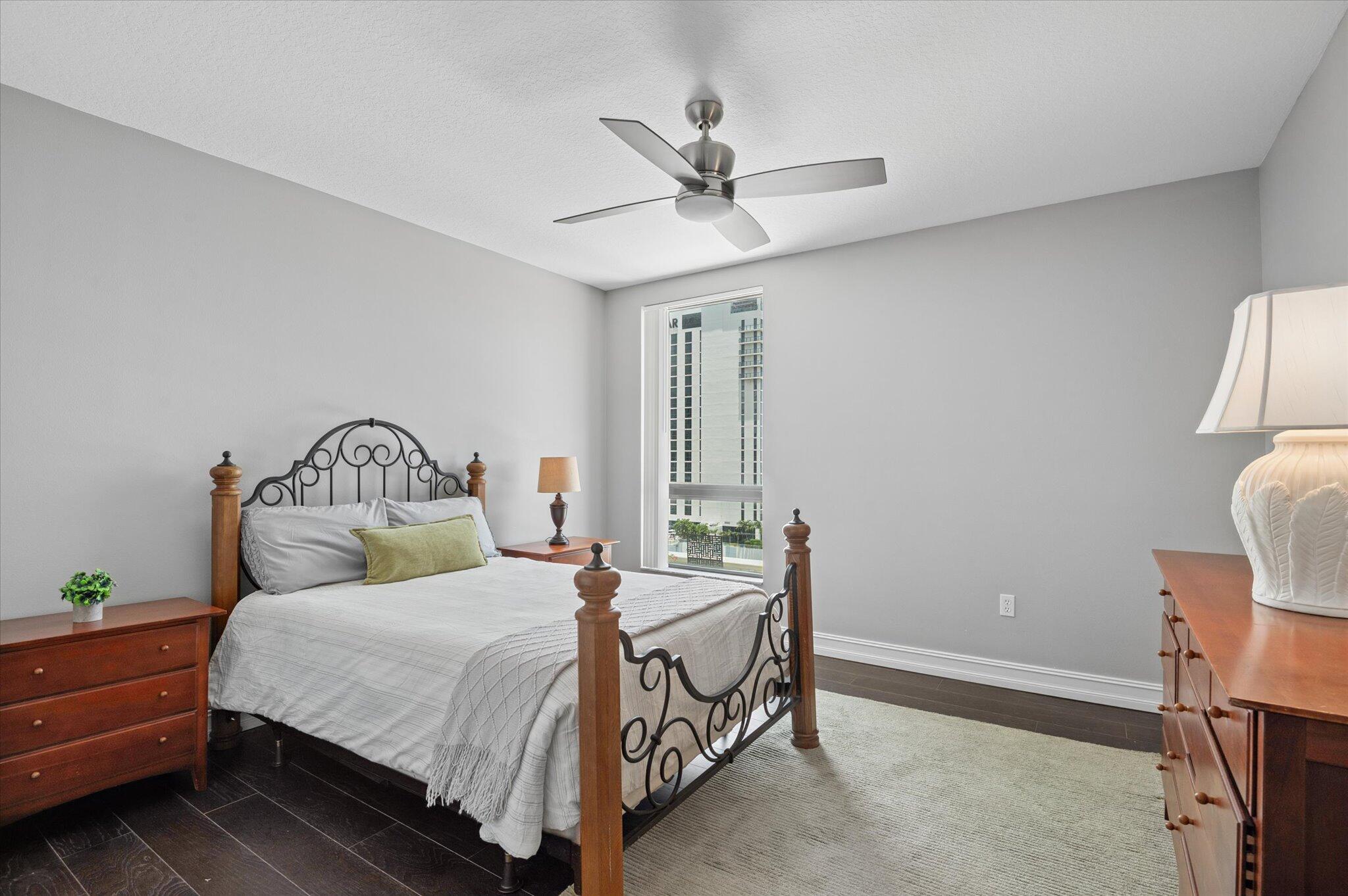 110 N Federal Highway Ph 3 Property Photo 34