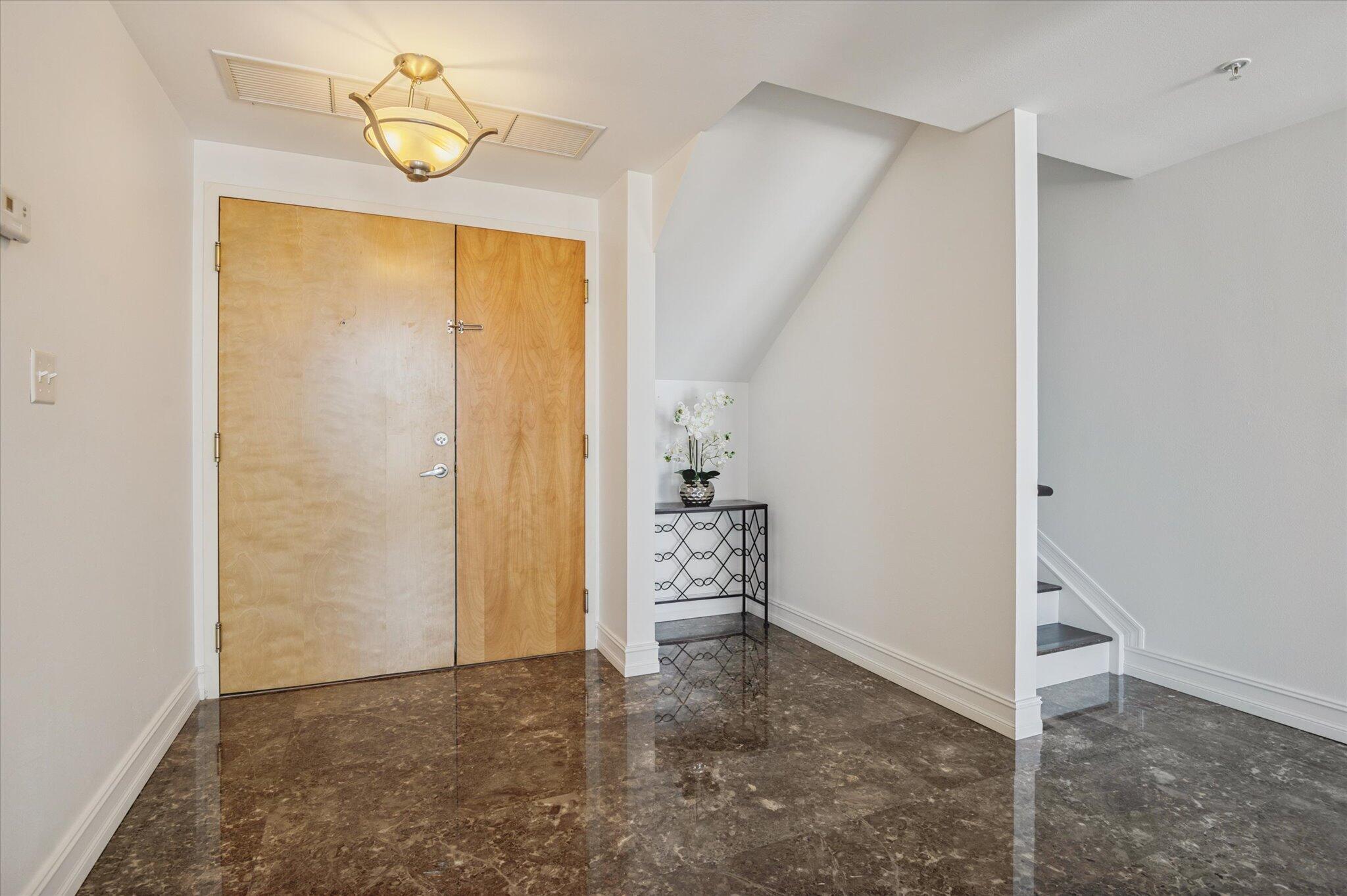 110 N Federal Highway Ph 3 Property Photo 39