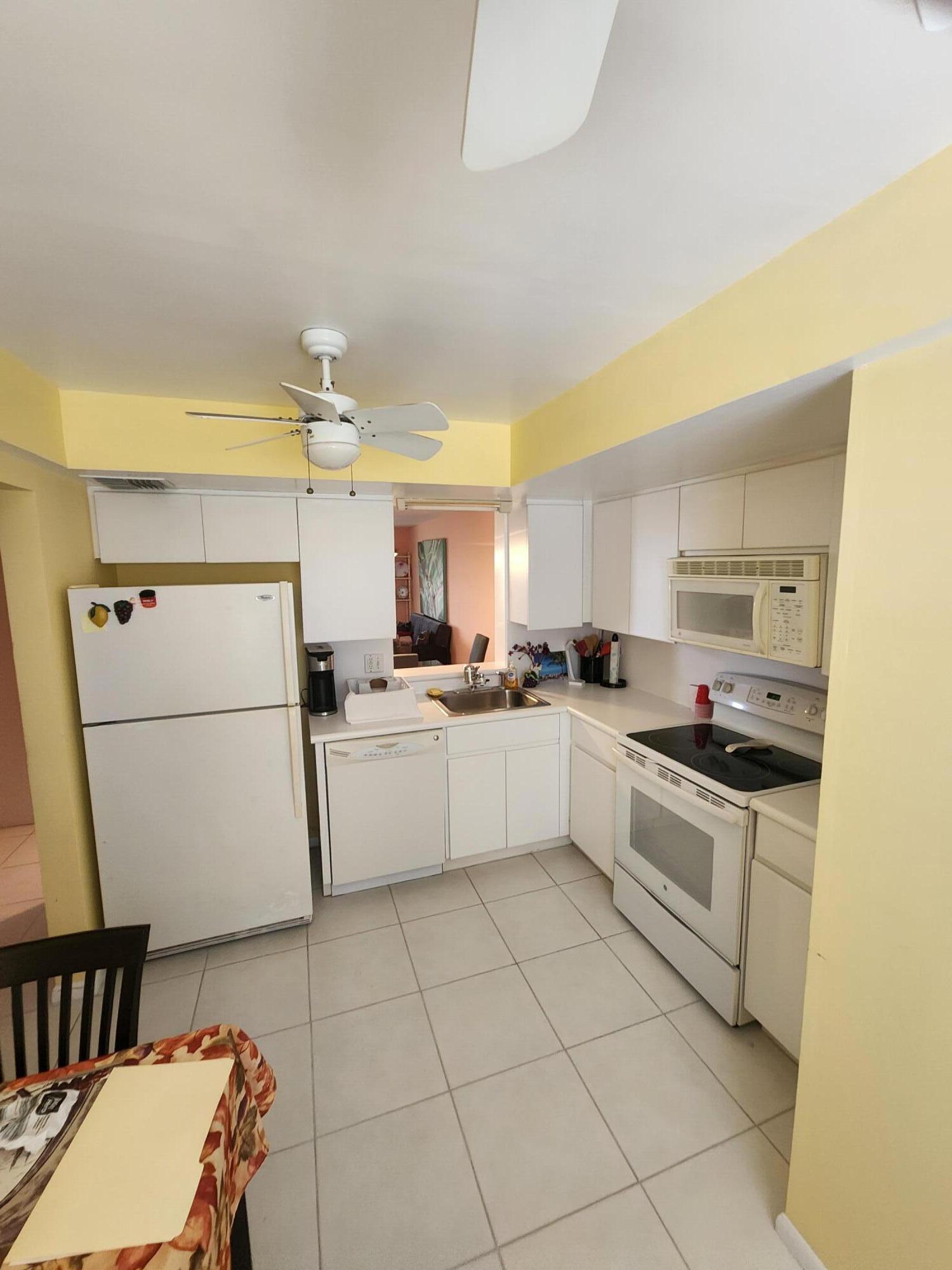 14671 Bonaire Boulevard 709 Property Photo 1