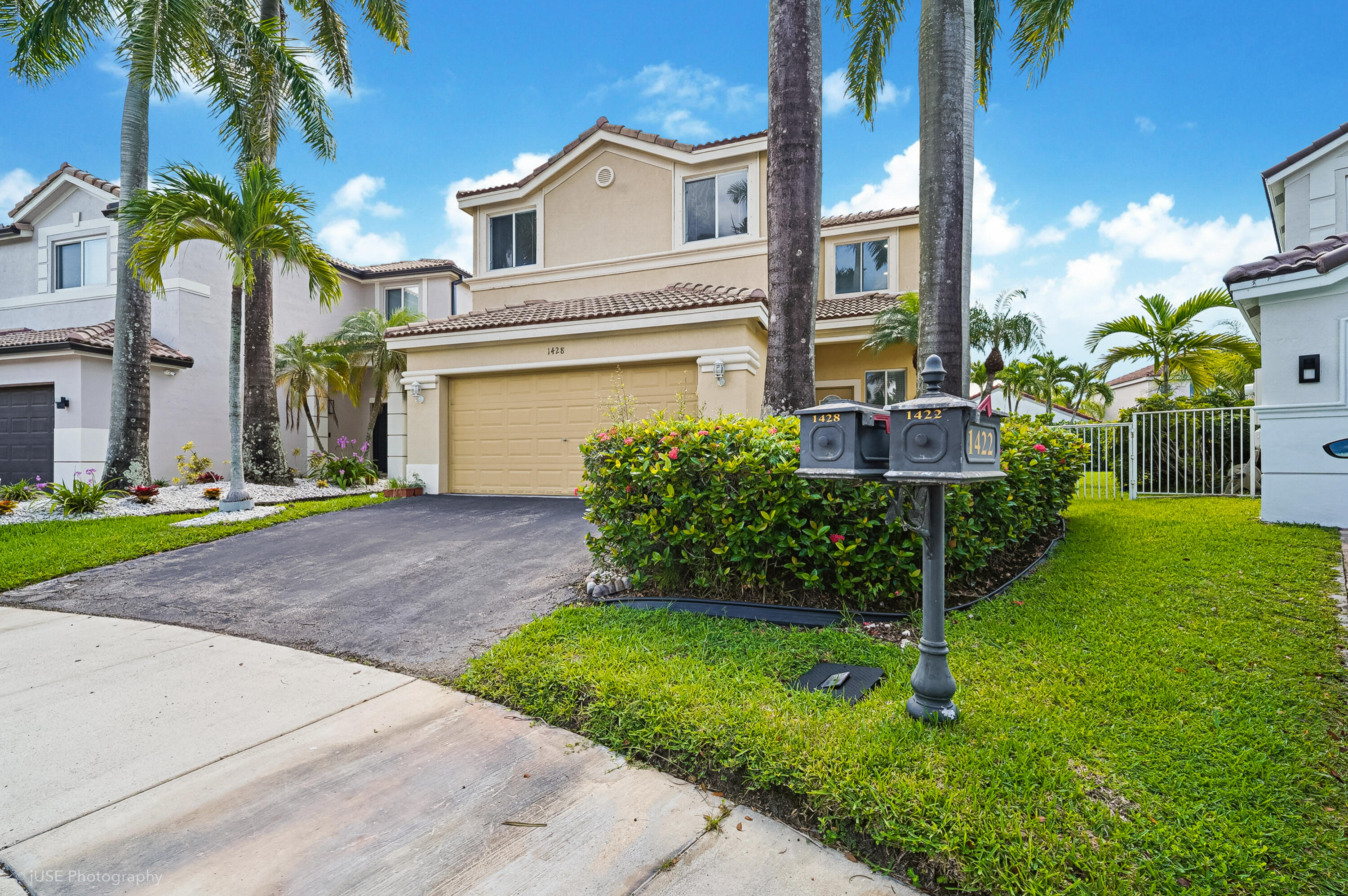 1428 Canary Island Drive Property Photo 1