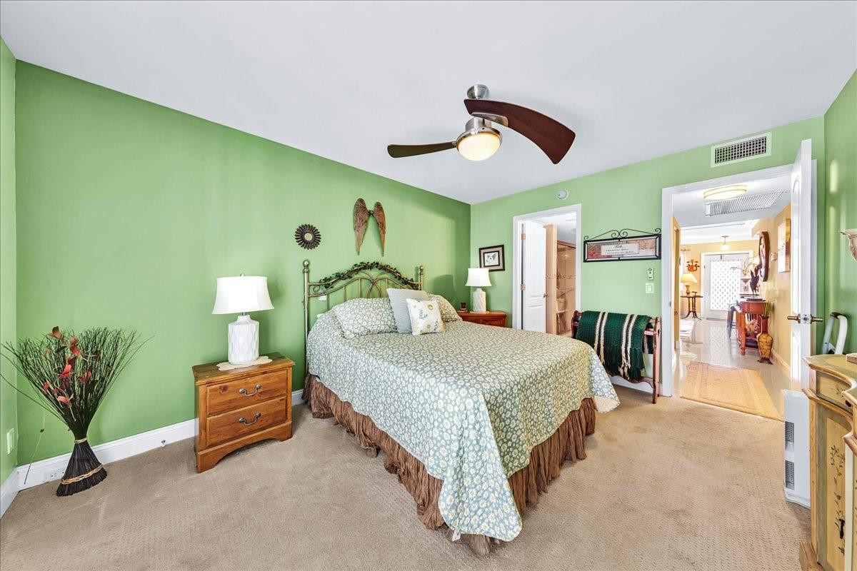 2047 Wolverton C Property Photo 17