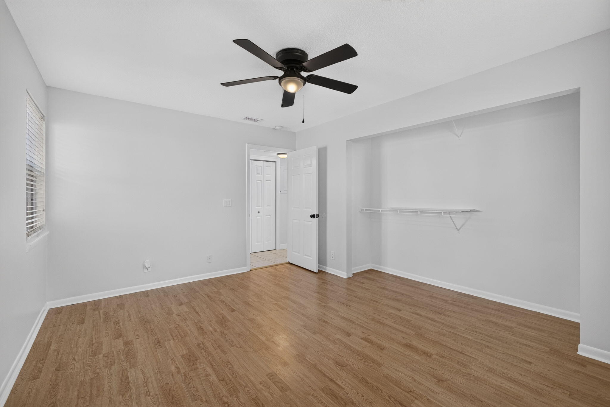 18371 Flagship Circle Property Photo 12