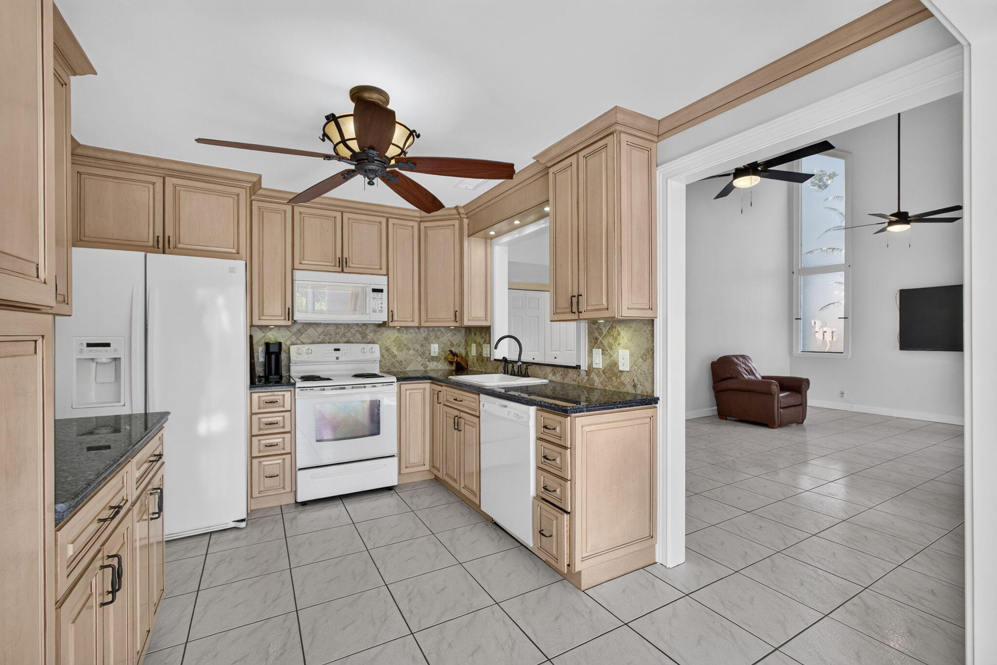 18371 Flagship Circle Property Photo 19