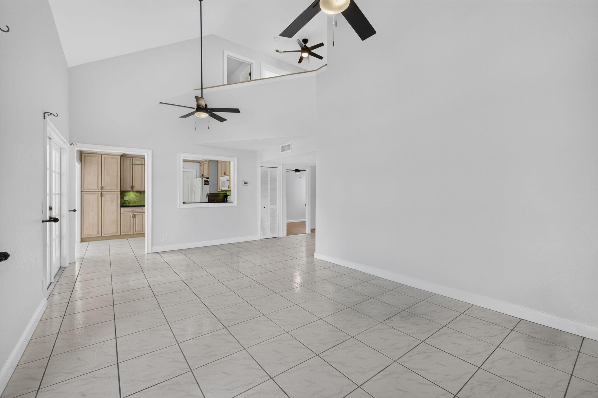 18371 Flagship Circle Property Photo 28