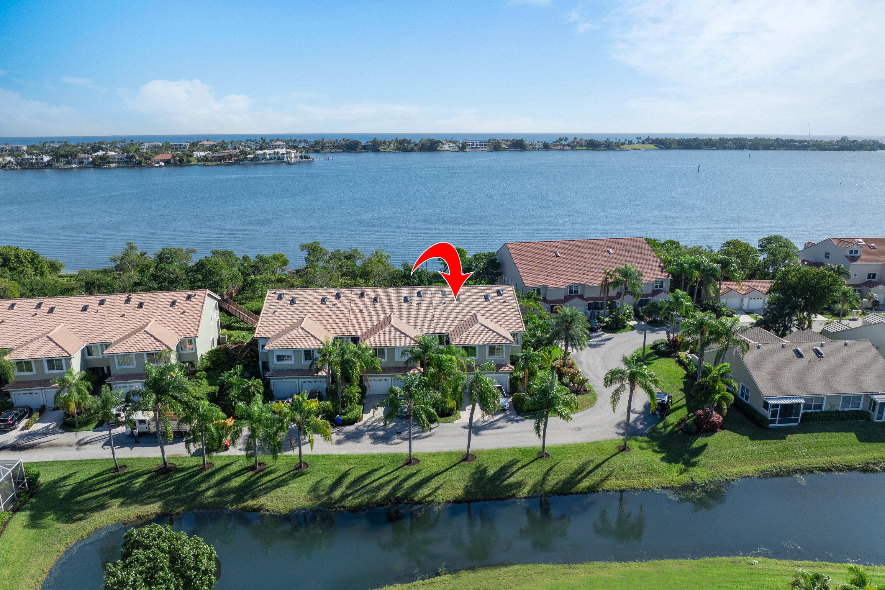 88 N Lakeshore Drive