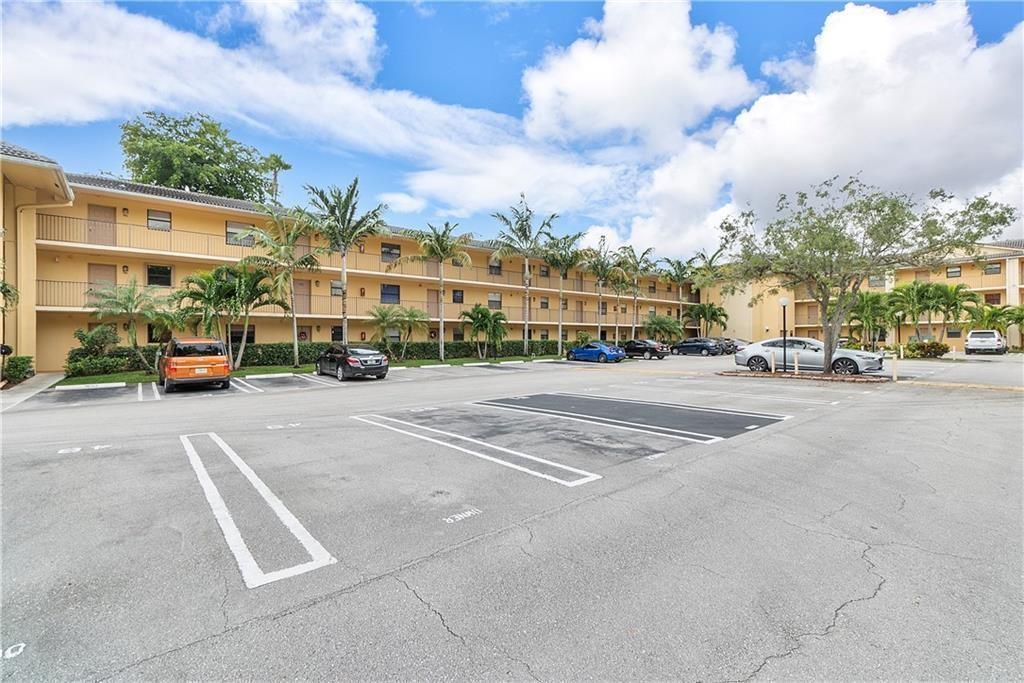 11477 Nw 39th Court 305-1 Property Photo 28