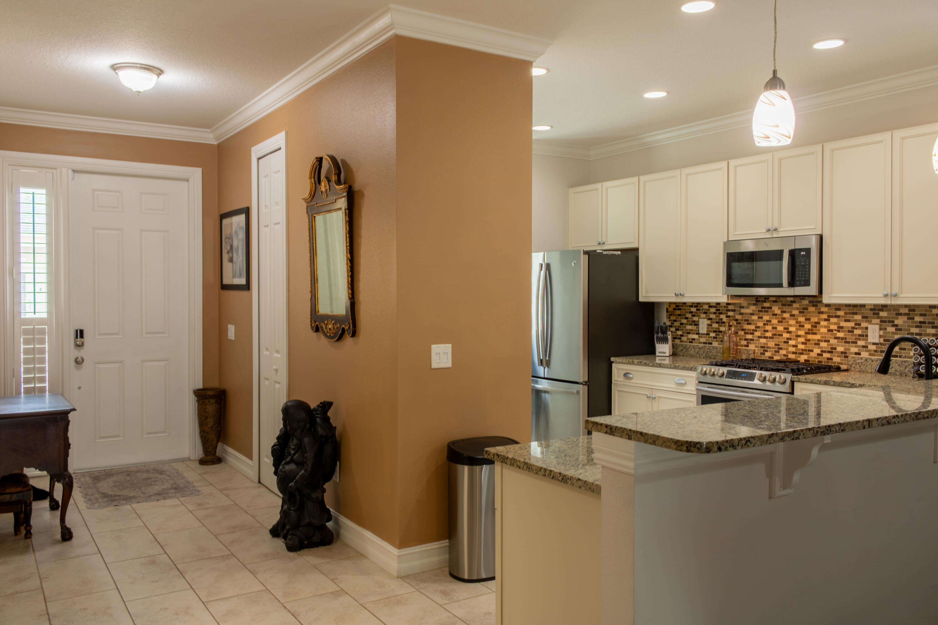 6125 Nw Wick Lane Property Photo 10