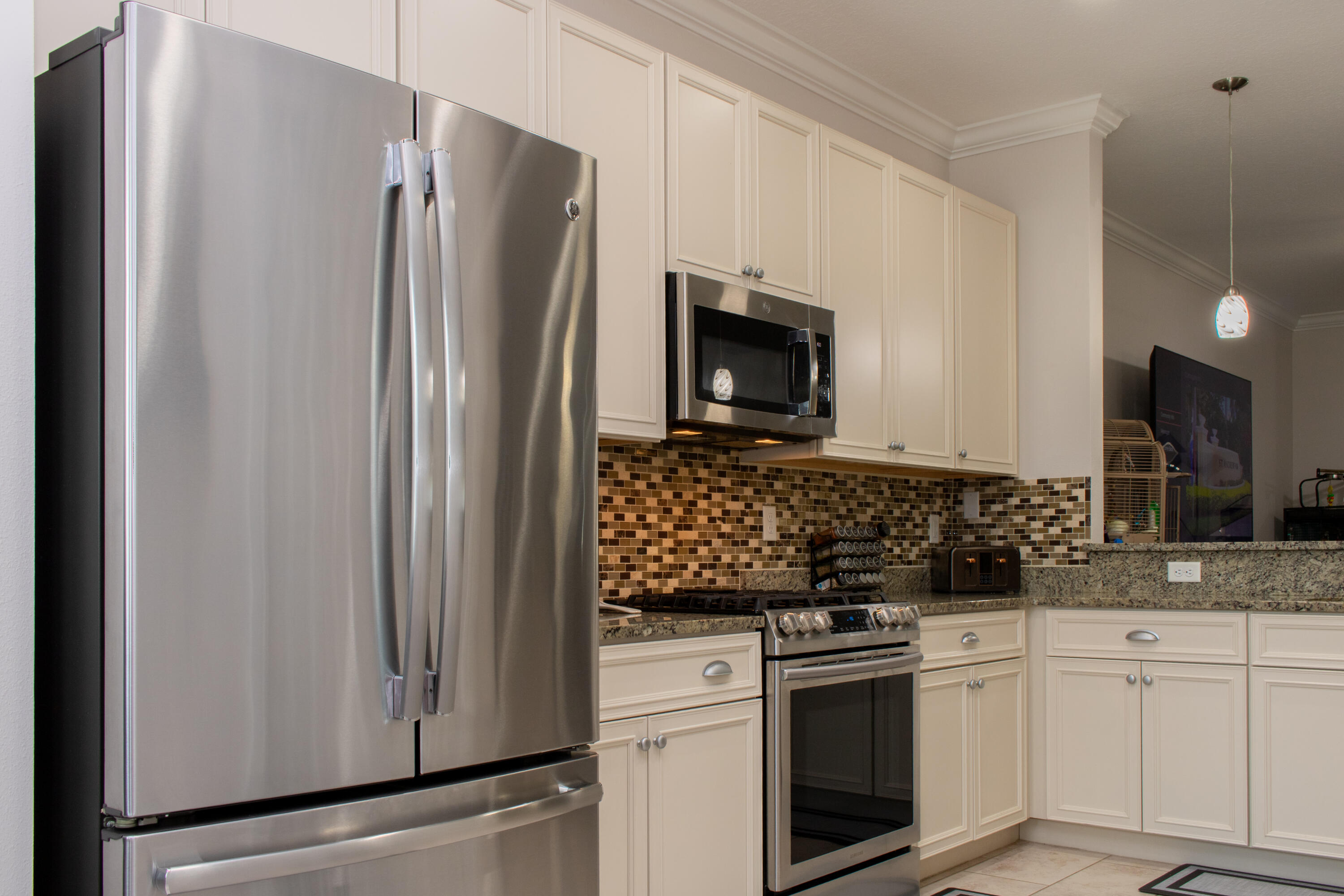 6125 Nw Wick Lane Property Photo 13