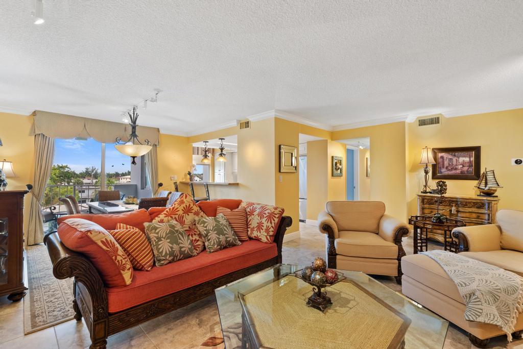 3210 SE 10th Street 4a