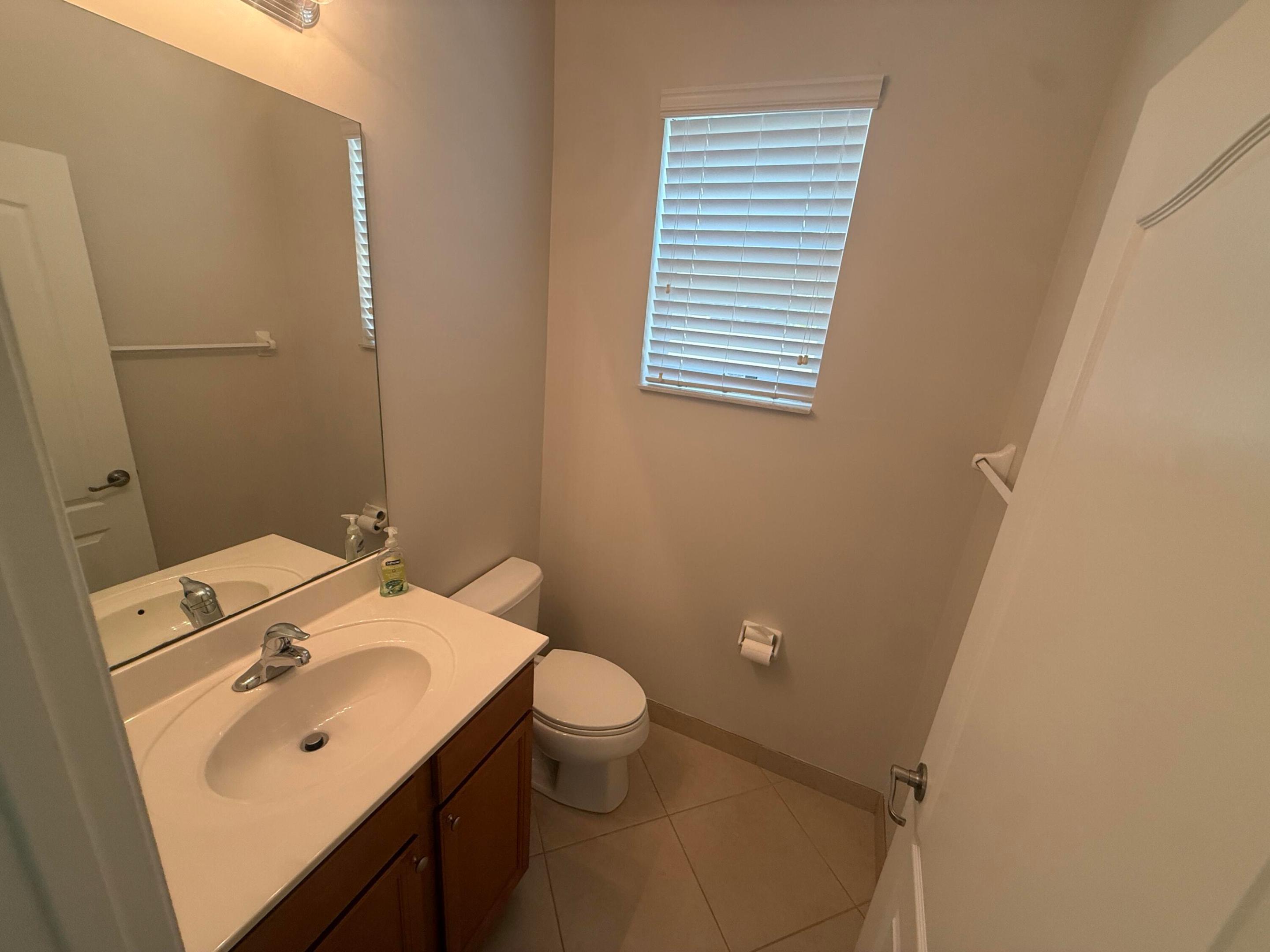 9519 Sw Merlin Court Property Photo 10