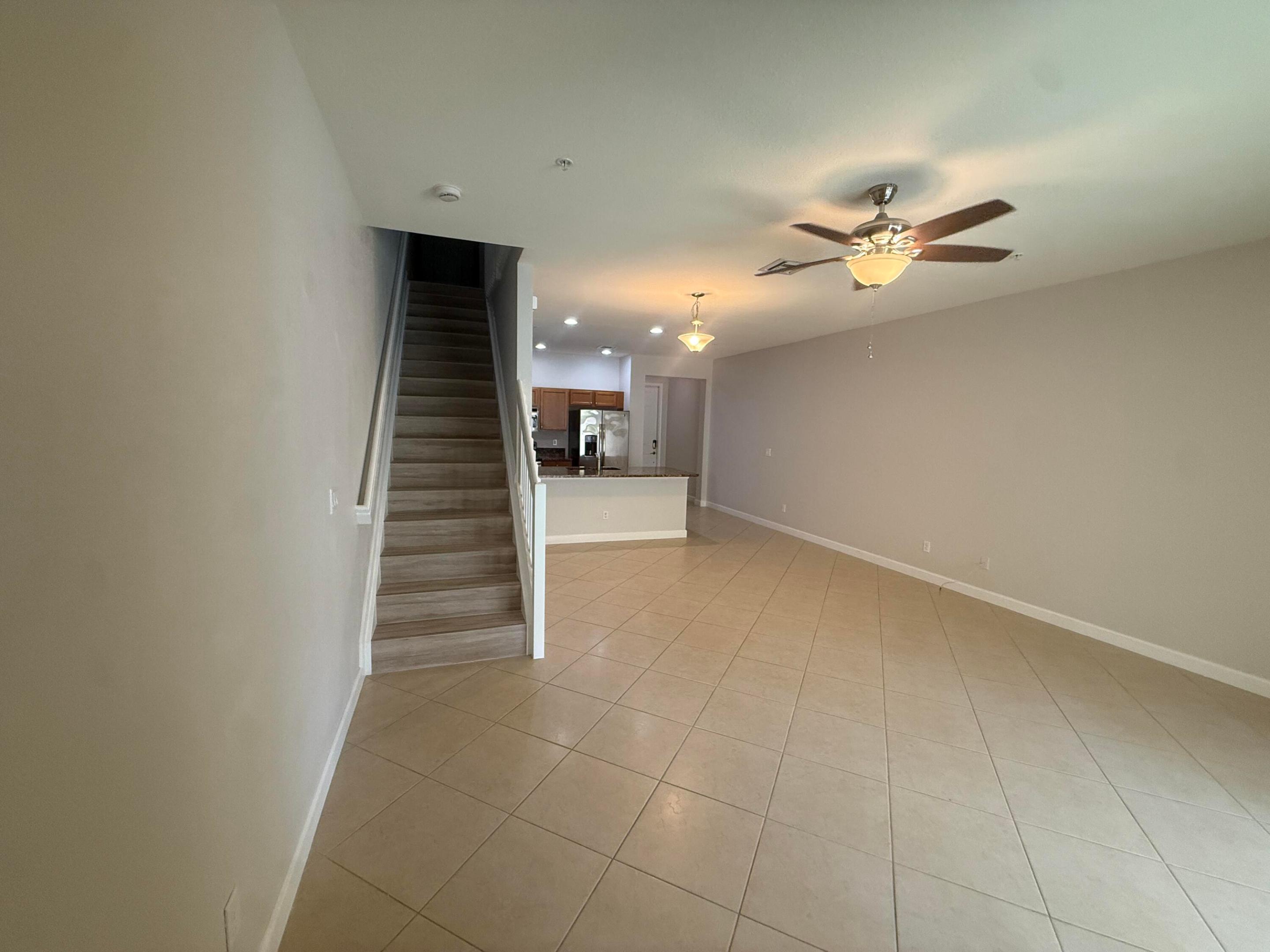 9519 Sw Merlin Court Property Photo 11