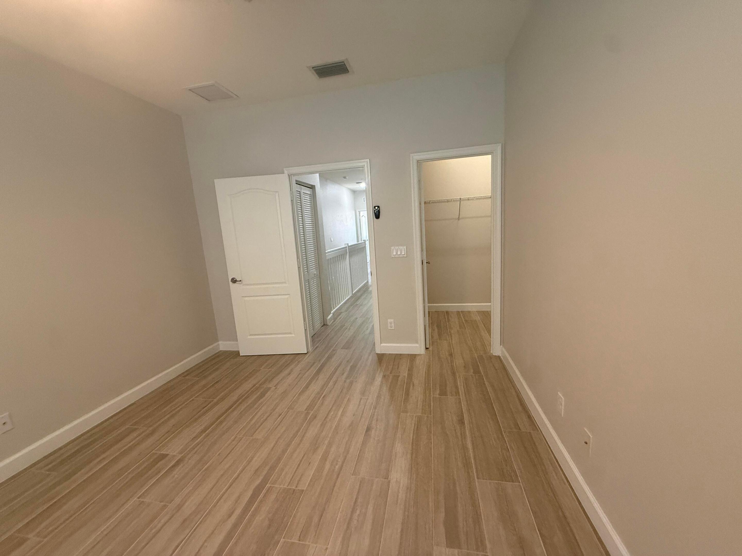 9519 Sw Merlin Court Property Photo 14