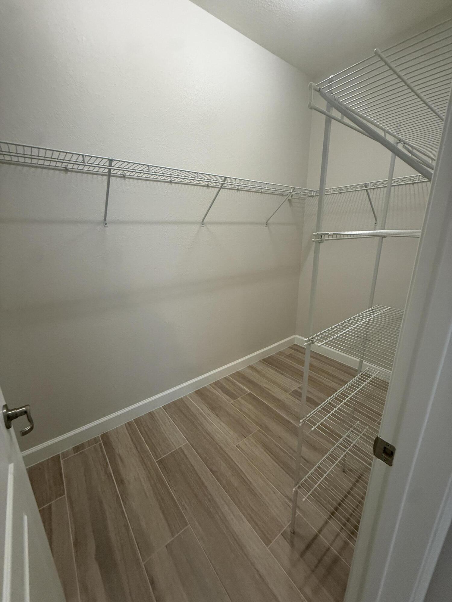 9519 Sw Merlin Court Property Photo 15
