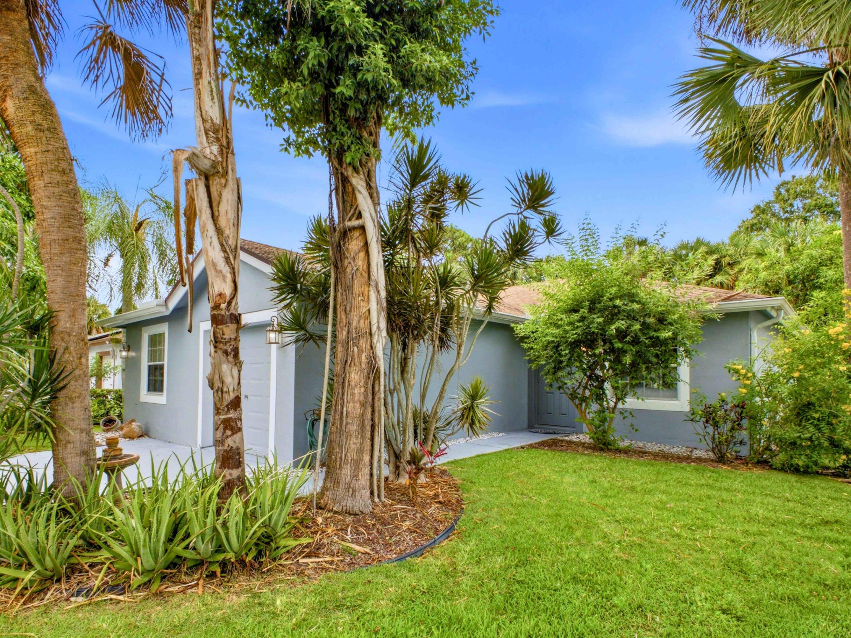 5418 Club Circle Property Photo 1