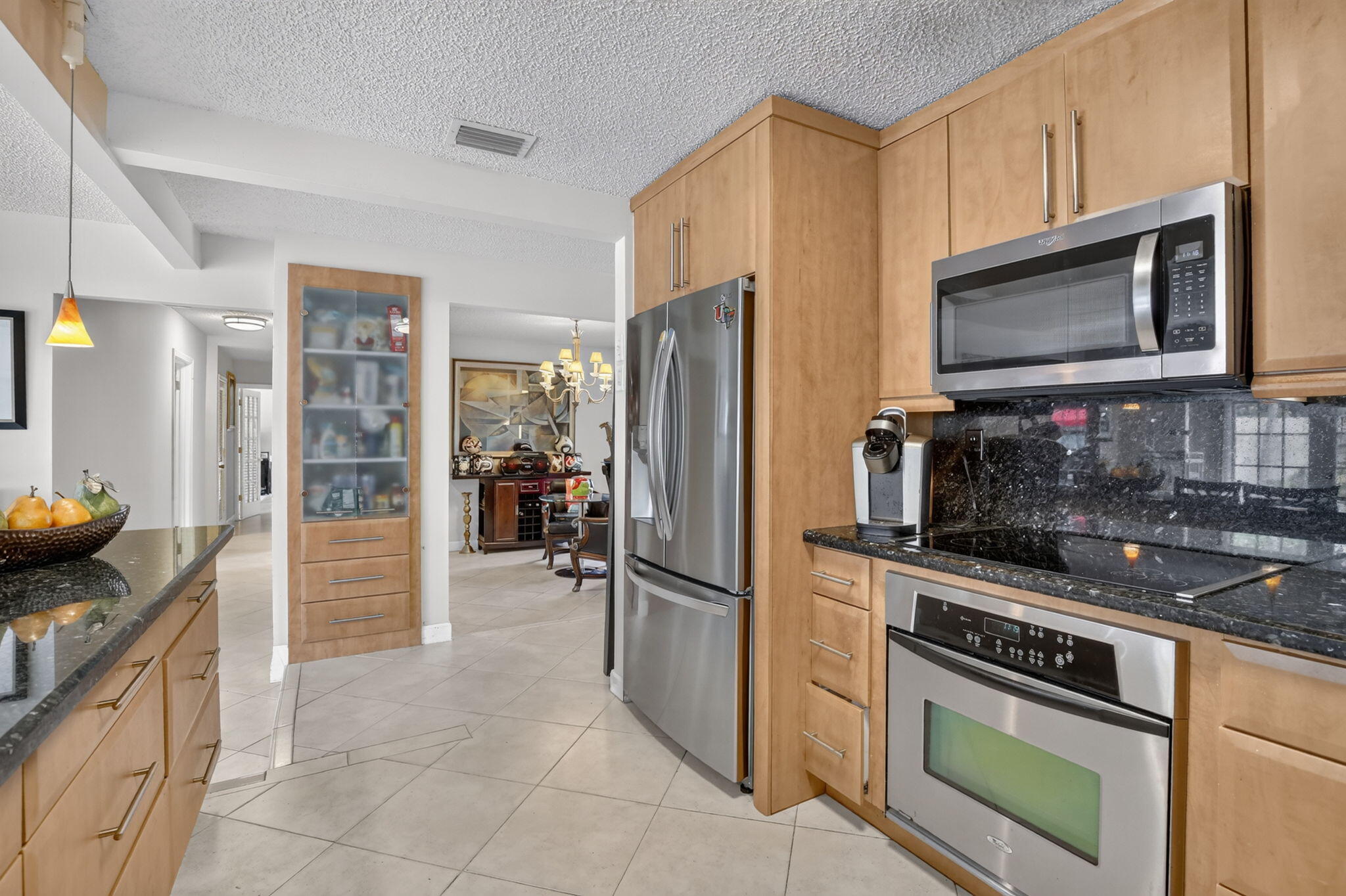 910 Ne 205th Street Property Photo 16