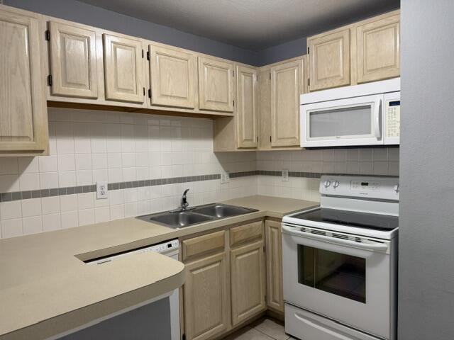 1865 Palm Cove Boulevard 9-106 Property Photo 2