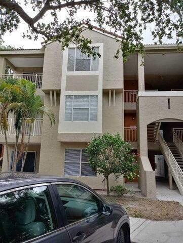 1865 Palm Cove Boulevard 9-106 Property Photo 13