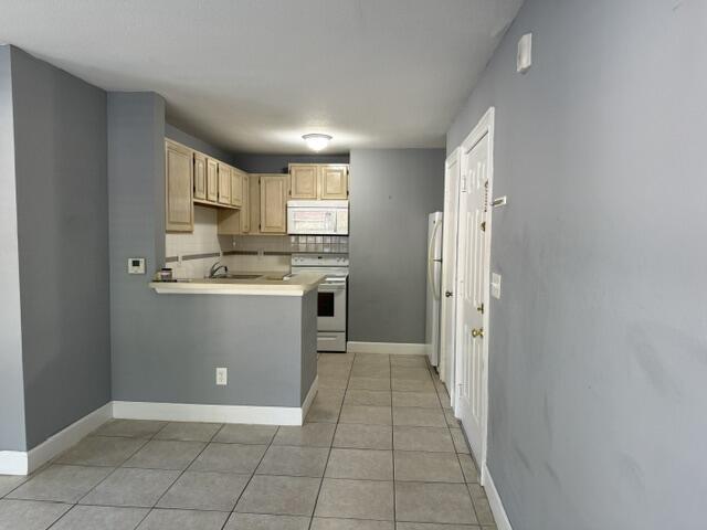 1865 Palm Cove Boulevard 9-106 Property Photo 17