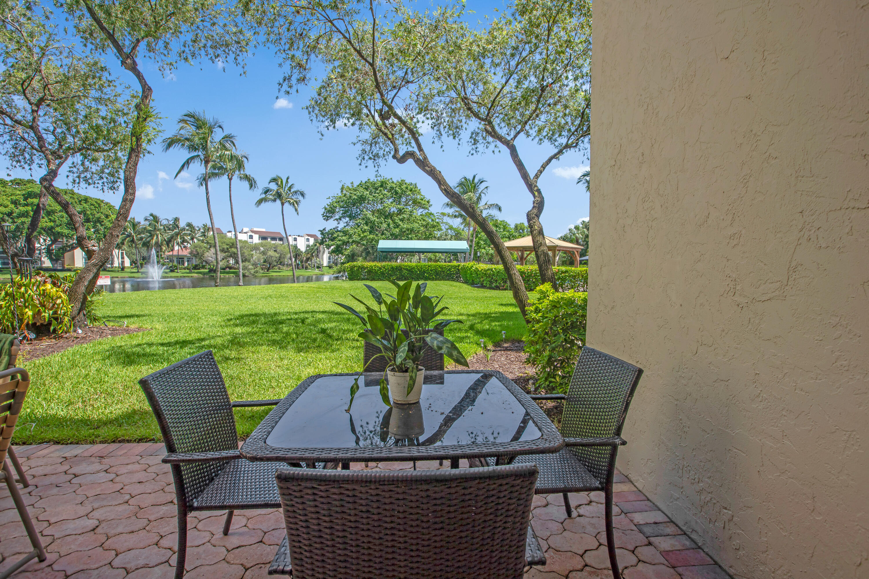 955 Egret Circle 104 Property Photo 24