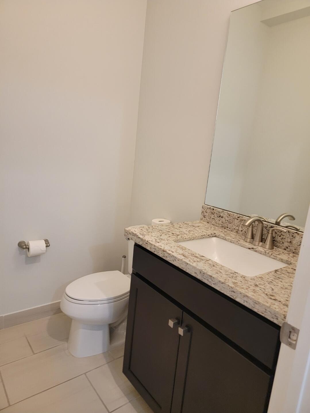 9044 Kingsmoor Way Property Photo 8