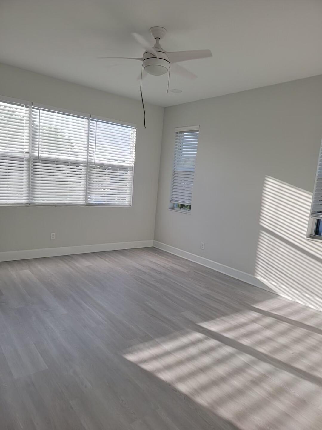 9044 Kingsmoor Way Property Photo 10