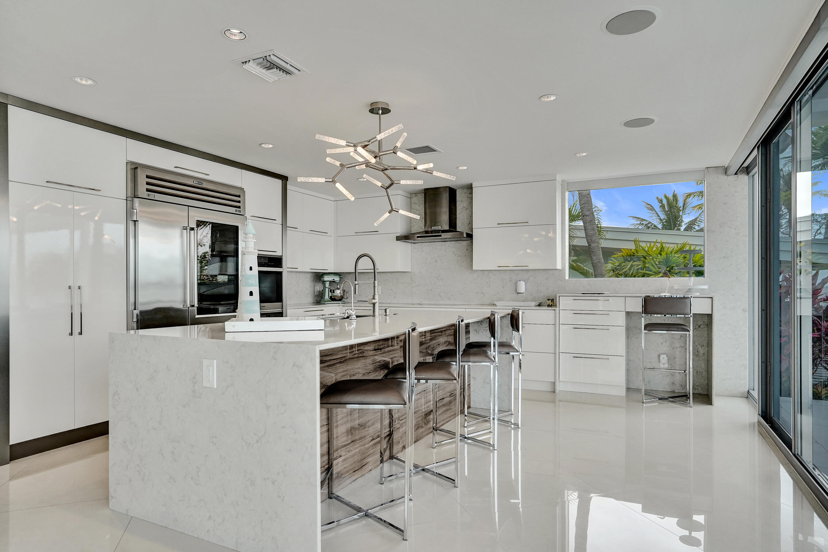 2200 Se 21st Drive Property Photo 18