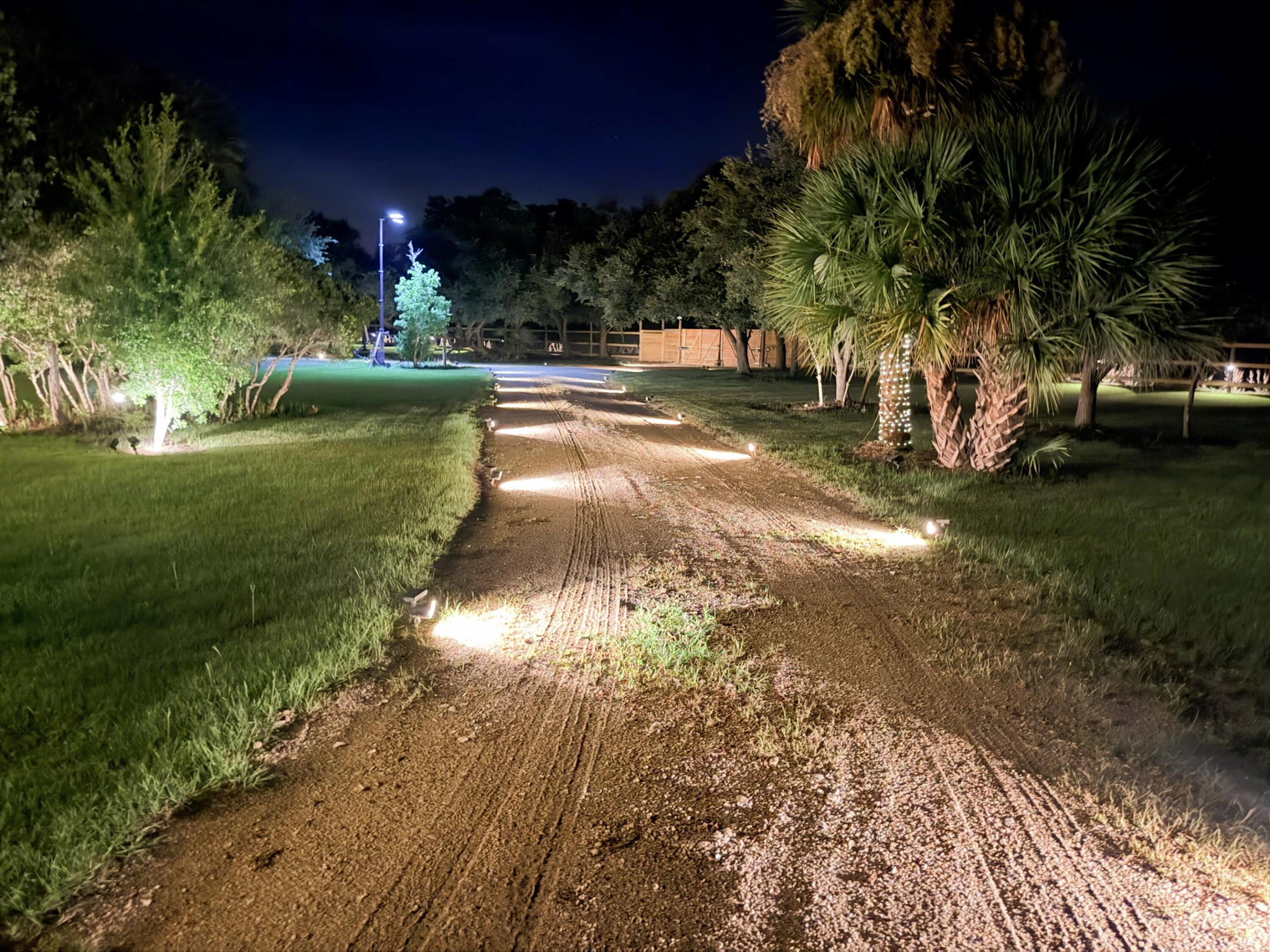 19034 Nw 292nd Street Property Photo 3