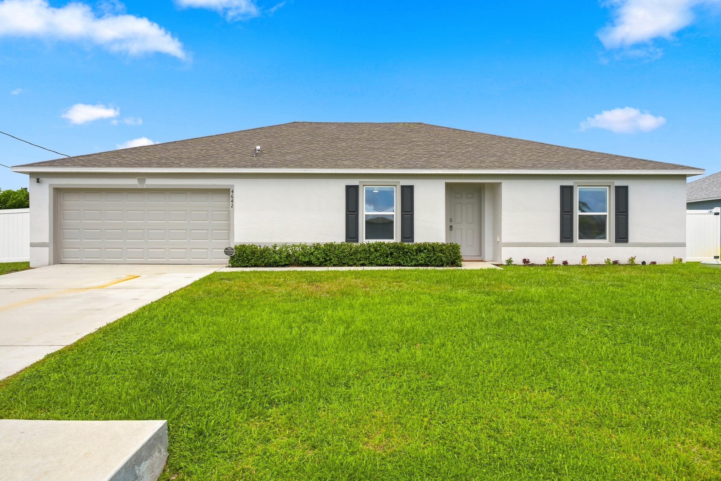 4642 Sw Paley Road Property Photo 1
