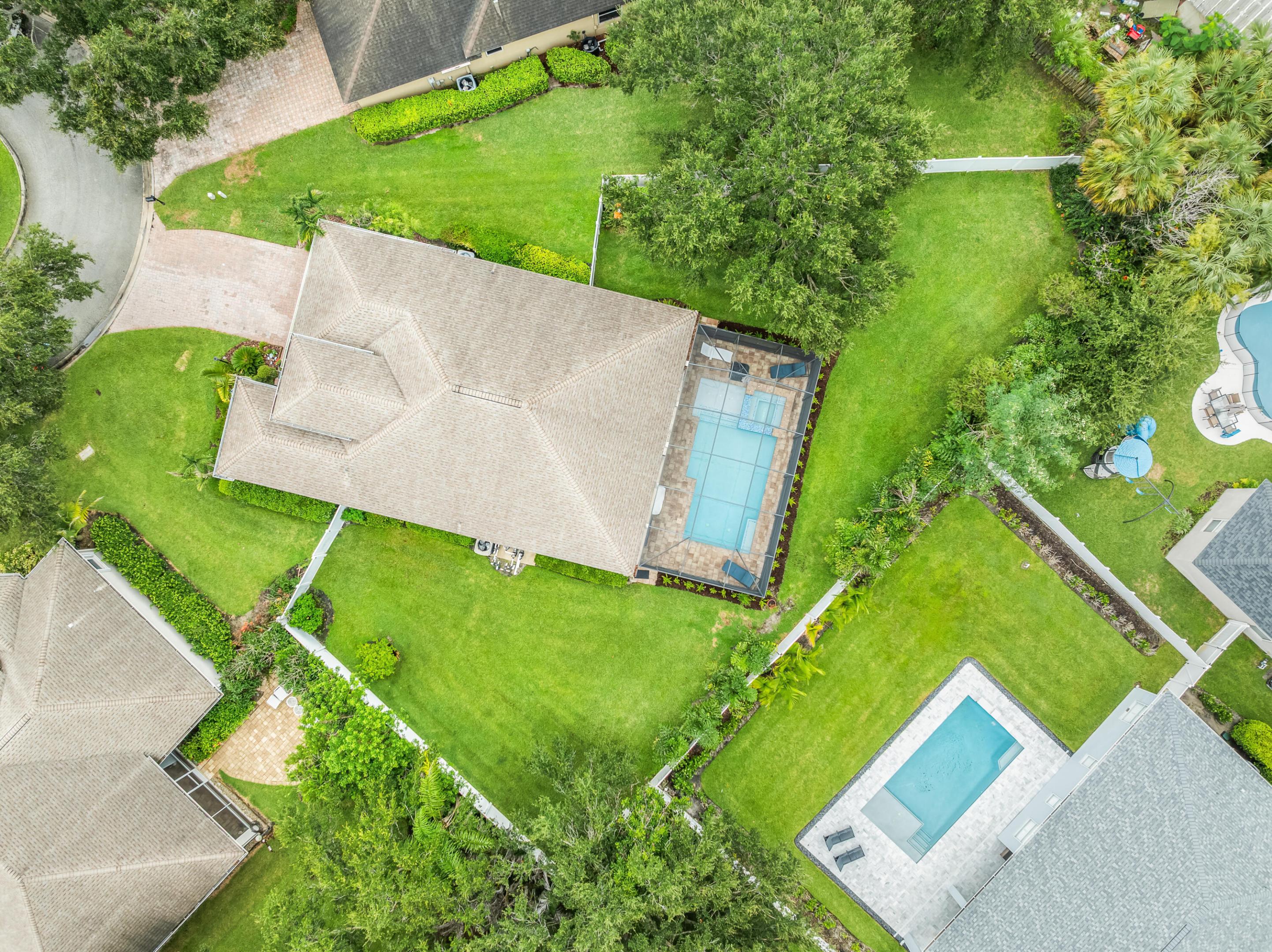 210 Champagne Court Sw Property Photo 2