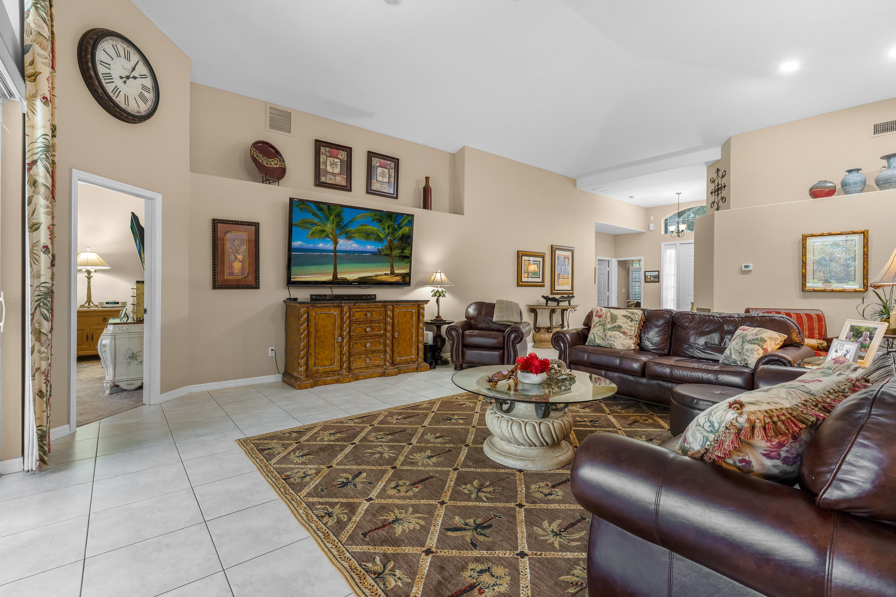 210 Champagne Court Sw Property Photo 13