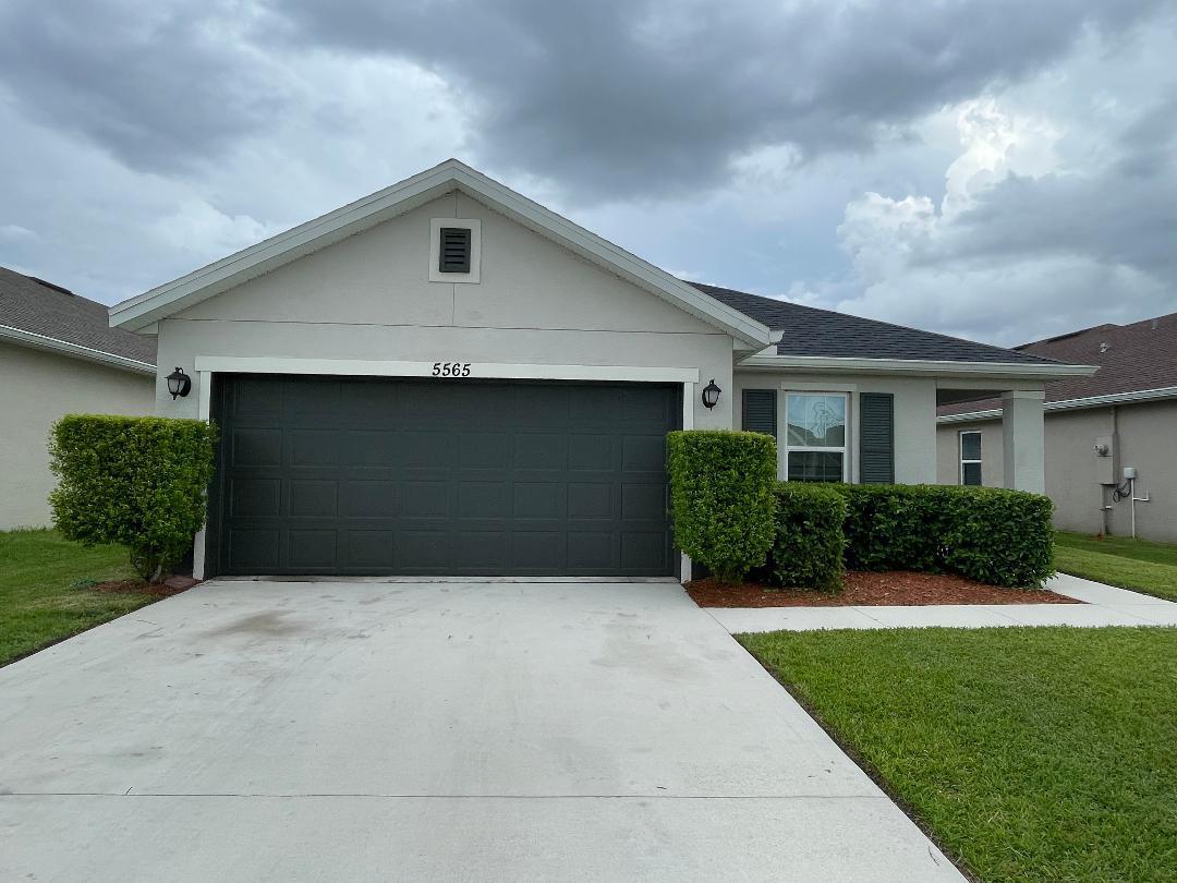 5565 Nw Pine Trail Circle Property Photo 1