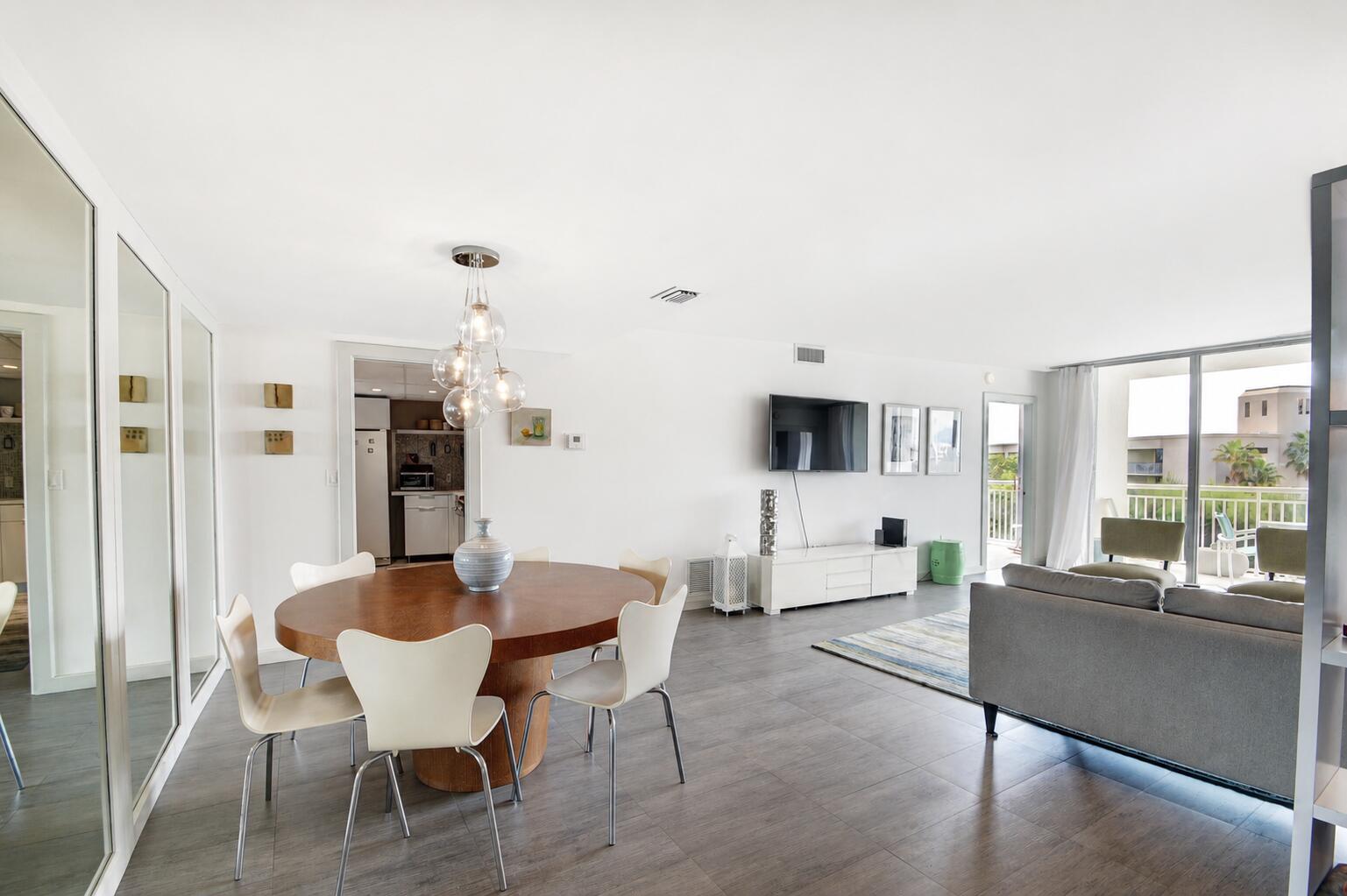 2780 S Ocean Boulevard 510 Property Photo 4