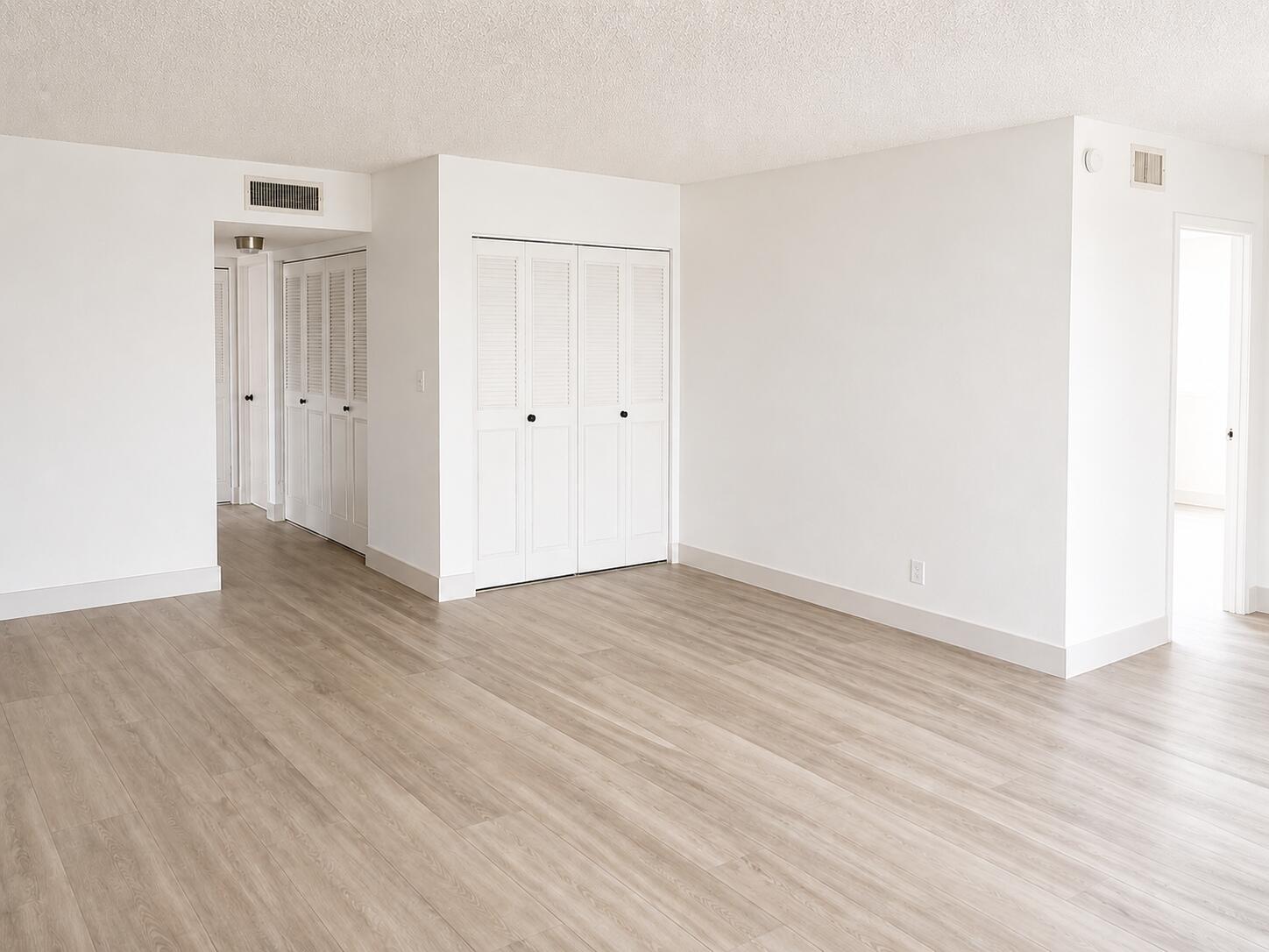 6680 Burning Wood Drive 264 Property Photo 6