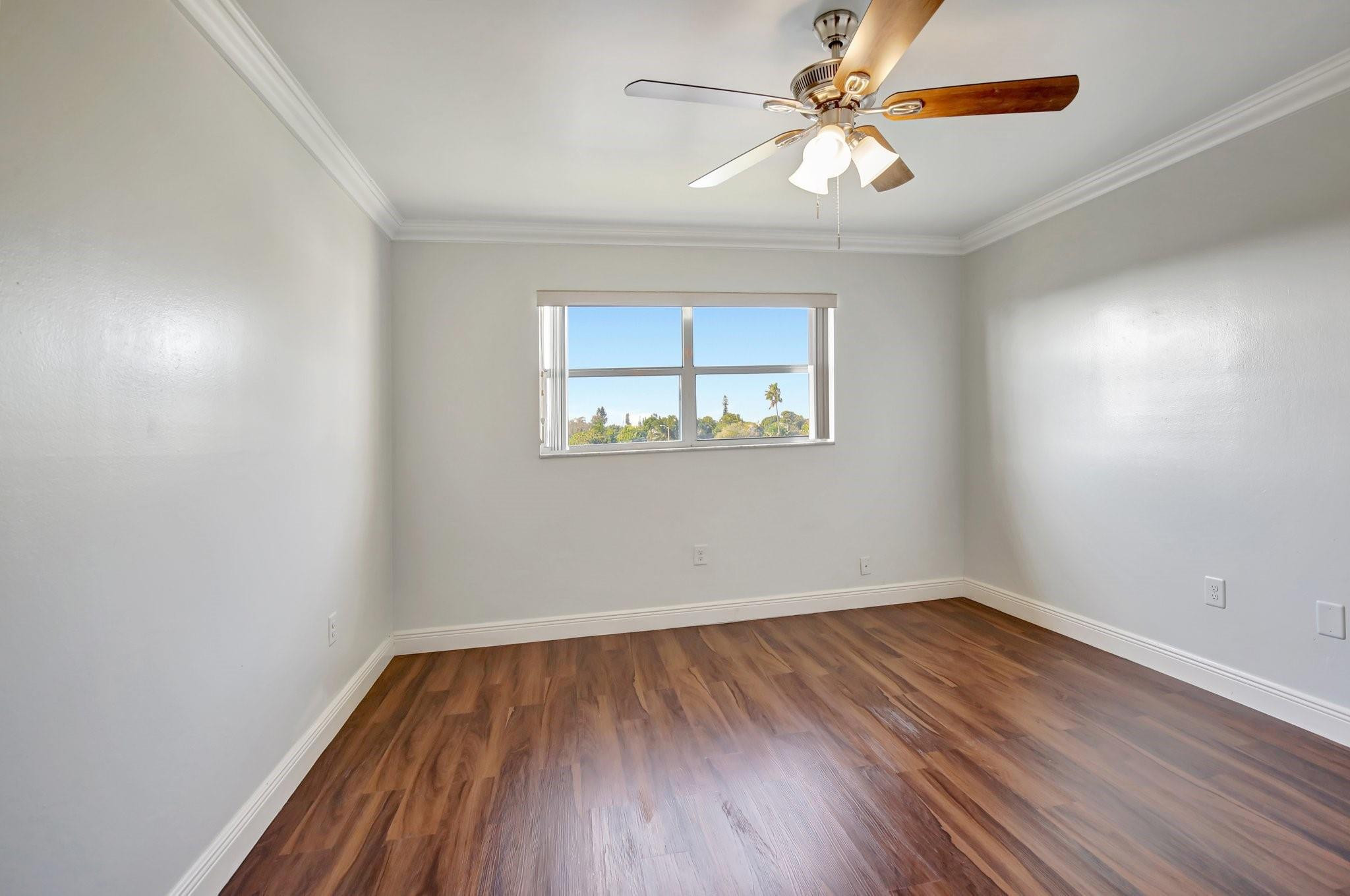 8225 Sunrise Lakes Boulevard 303 Property Photo 22