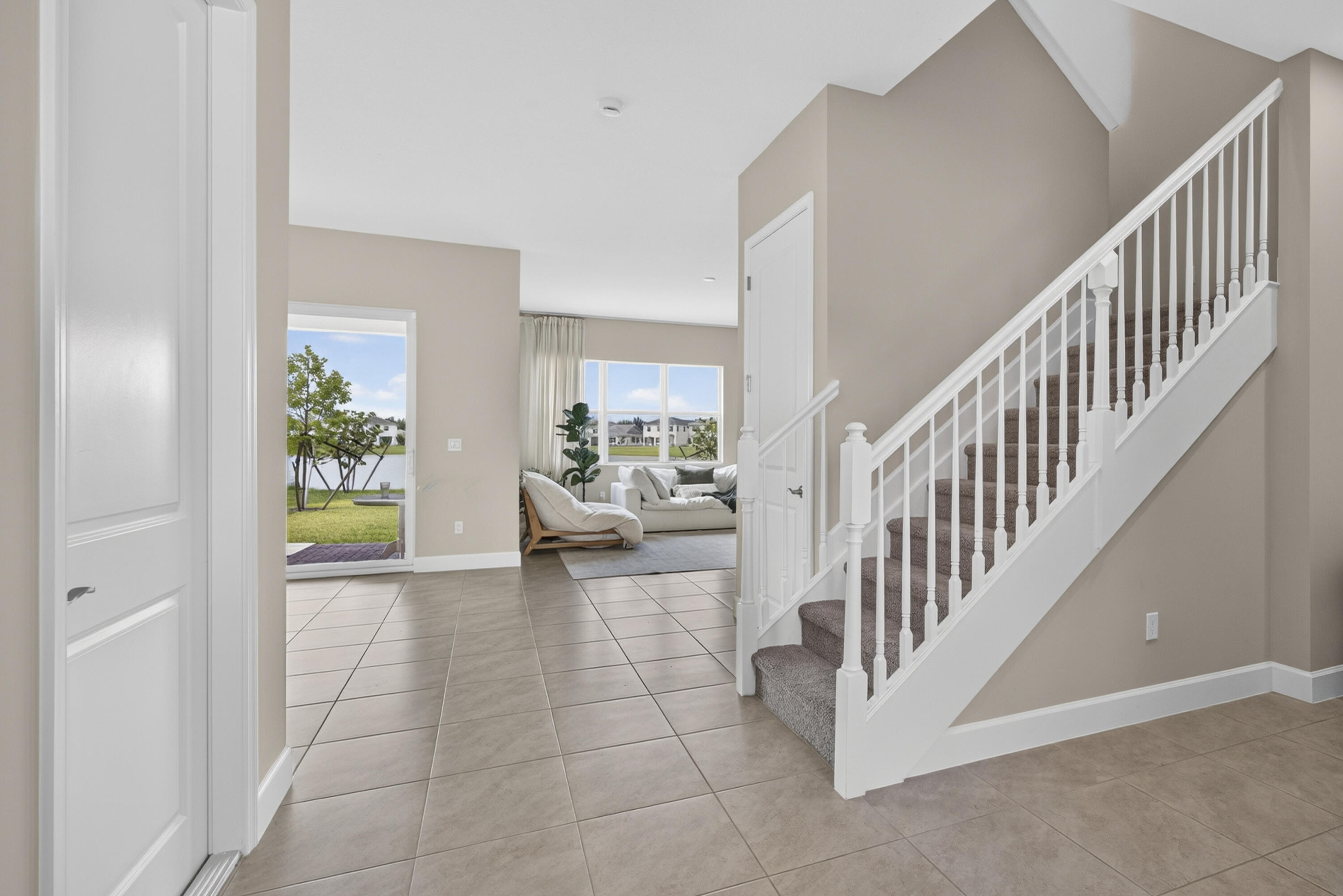 13802 Prickly Cone Cove Property Photo 2